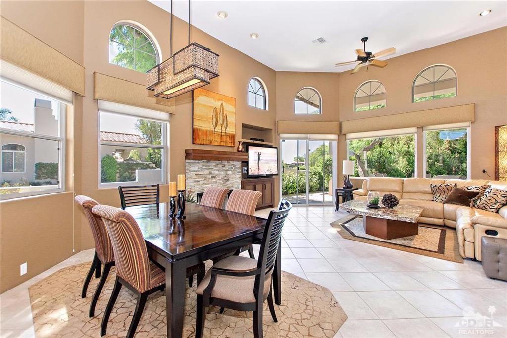 48010 Via Vallarta Property Photo 7