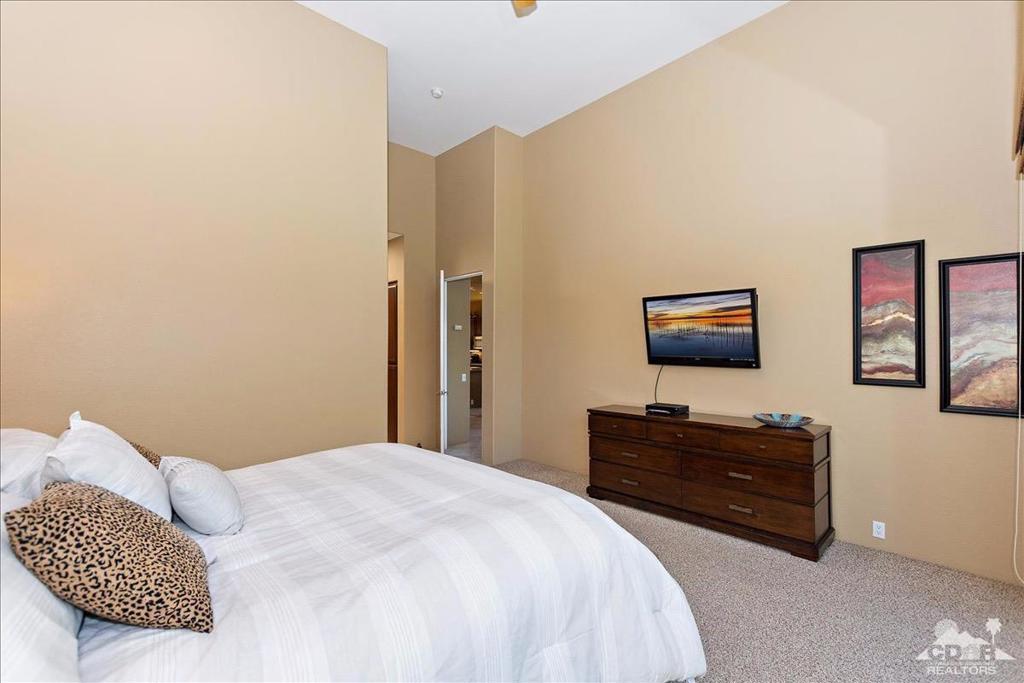 48010 Via Vallarta Property Photo 12