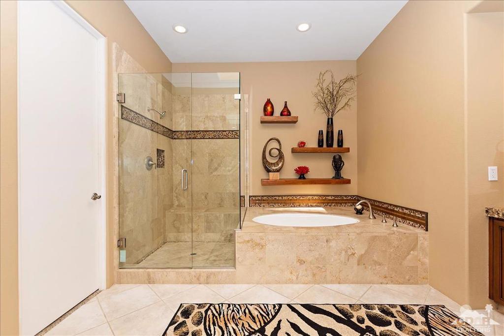 48010 Via Vallarta Property Photo 14