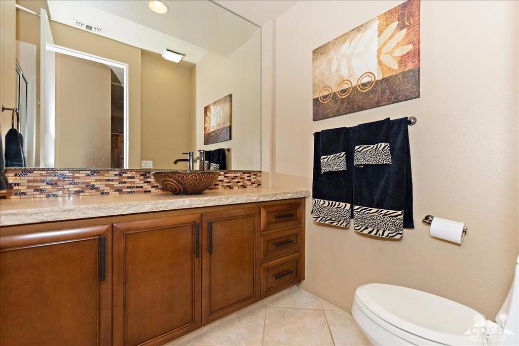 48010 Via Vallarta Property Photo 18