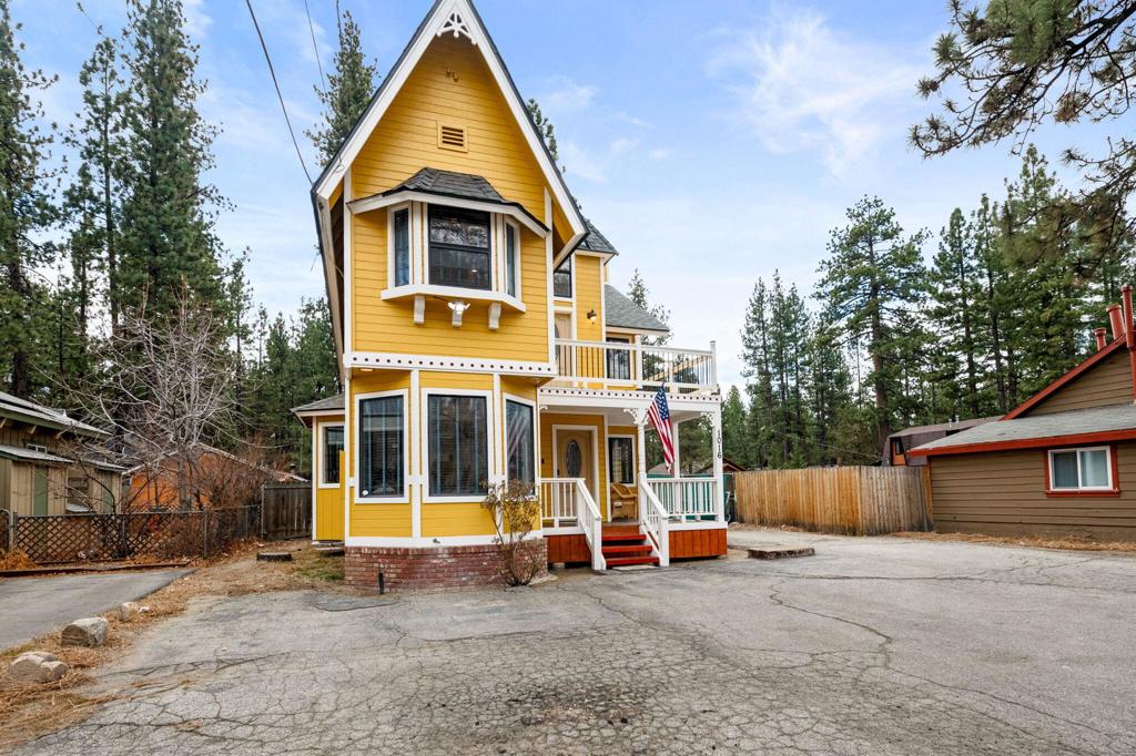 1016 Big Bear Boulevard Property Photo 3