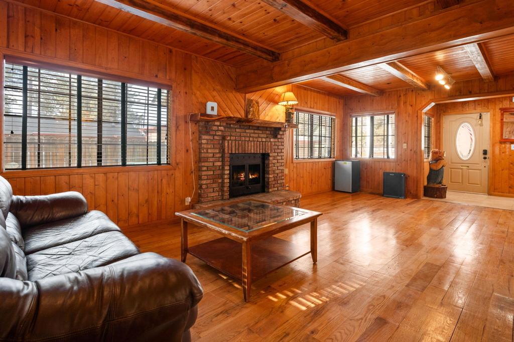 1016 Big Bear Boulevard Property Photo 6