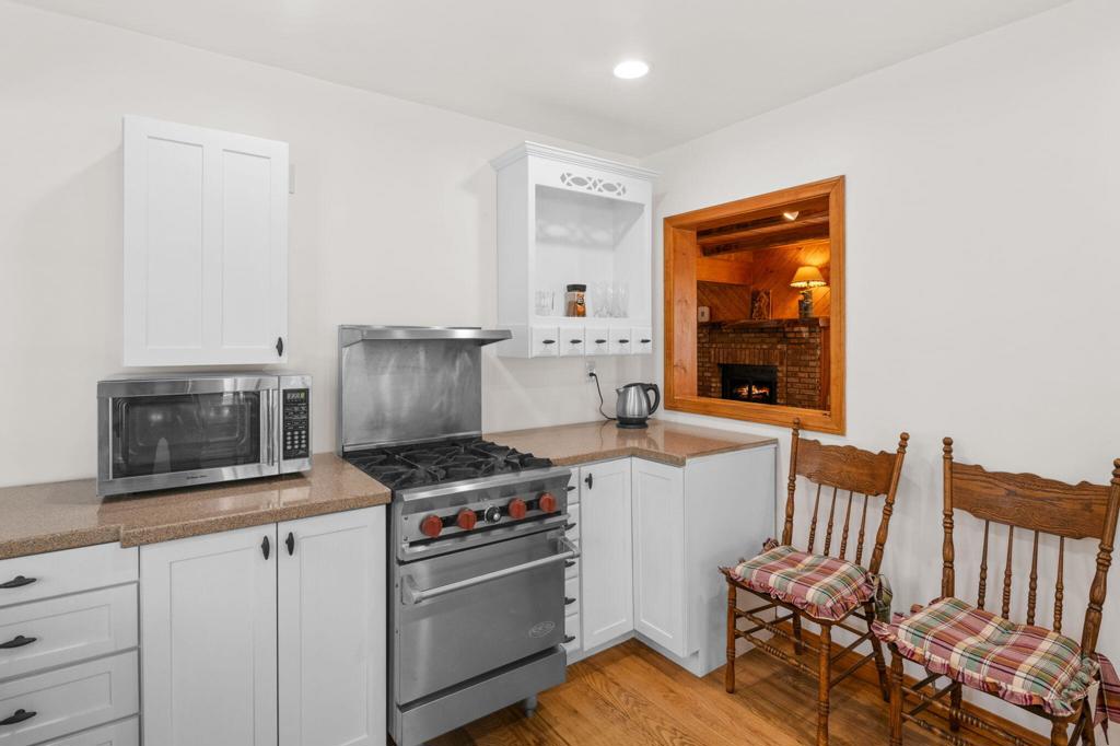 1016 Big Bear Boulevard Property Photo 9