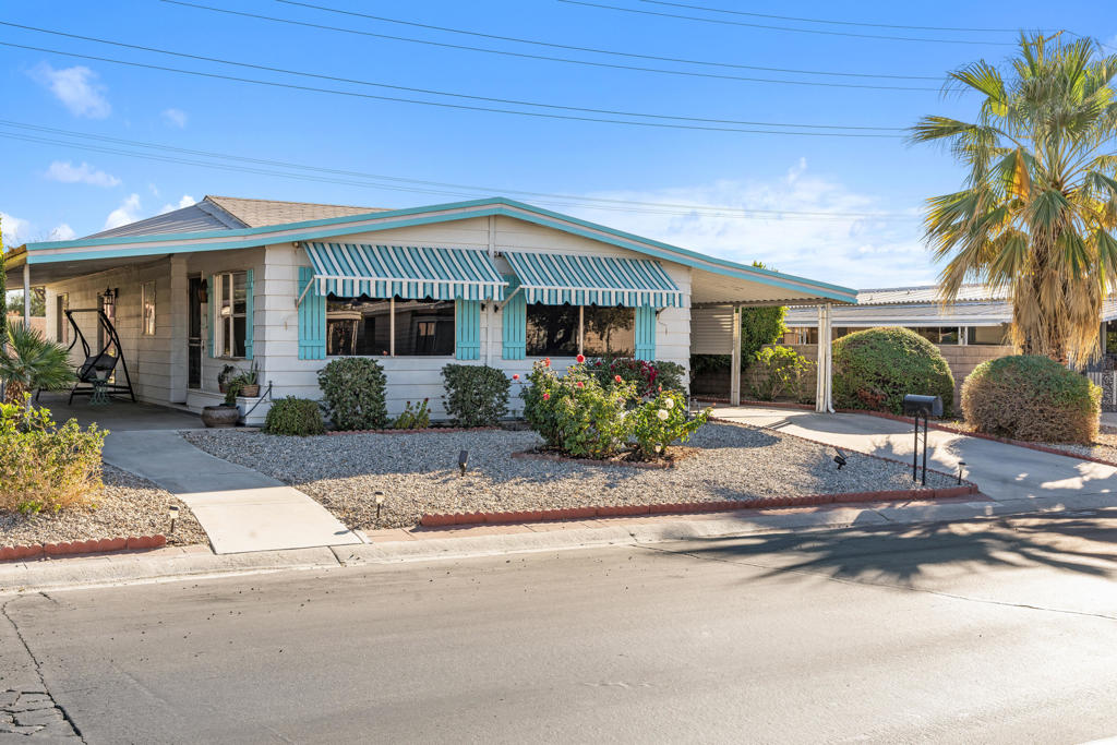 39620 Desert Greens Drive E Property Photo 1