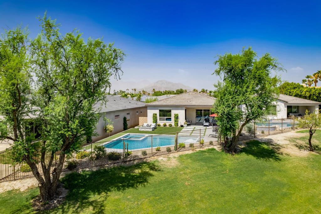 45906 Champion Court Property Photo 6