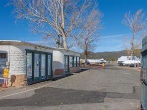 400 Pine Knot Avenue K-24 Property Photo 7
