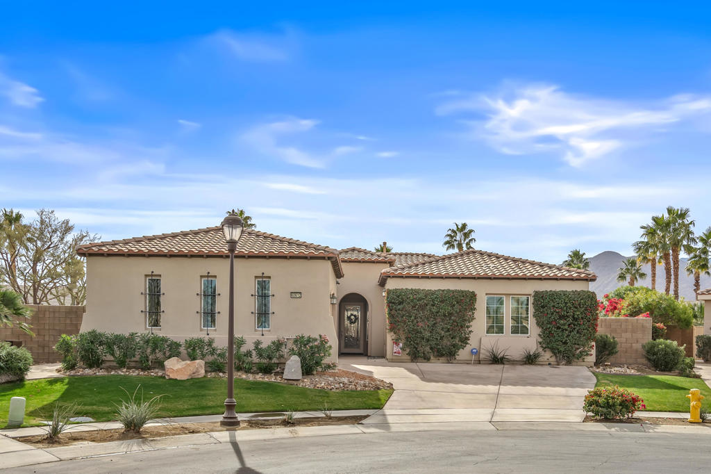 60612 Lace Leaf Court Property Photo 1
