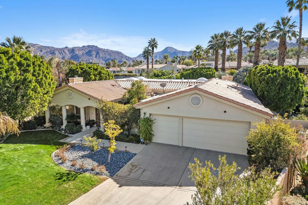 73131 Galleria Court Property Photo 1
