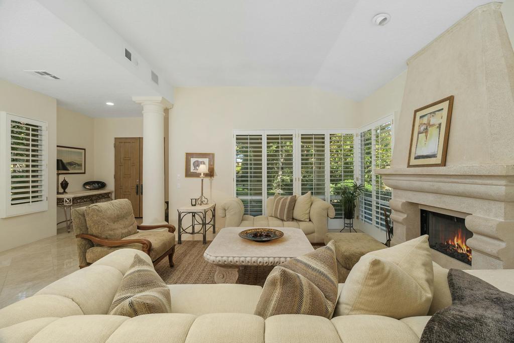 73131 Galleria Court Property Photo 13