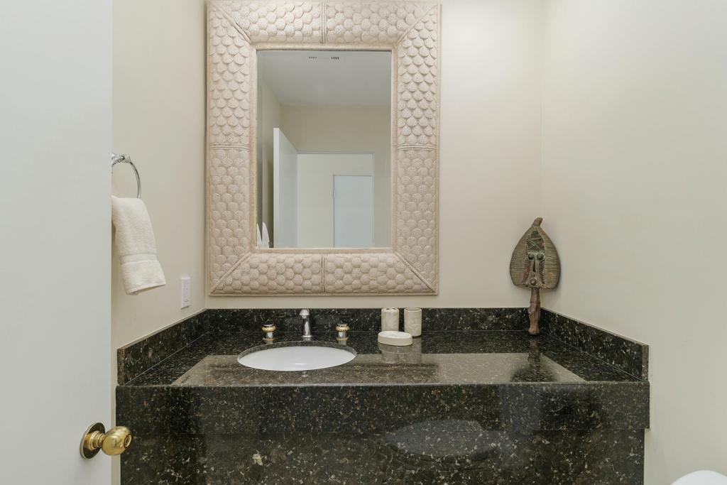 73131 Galleria Court Property Photo 24