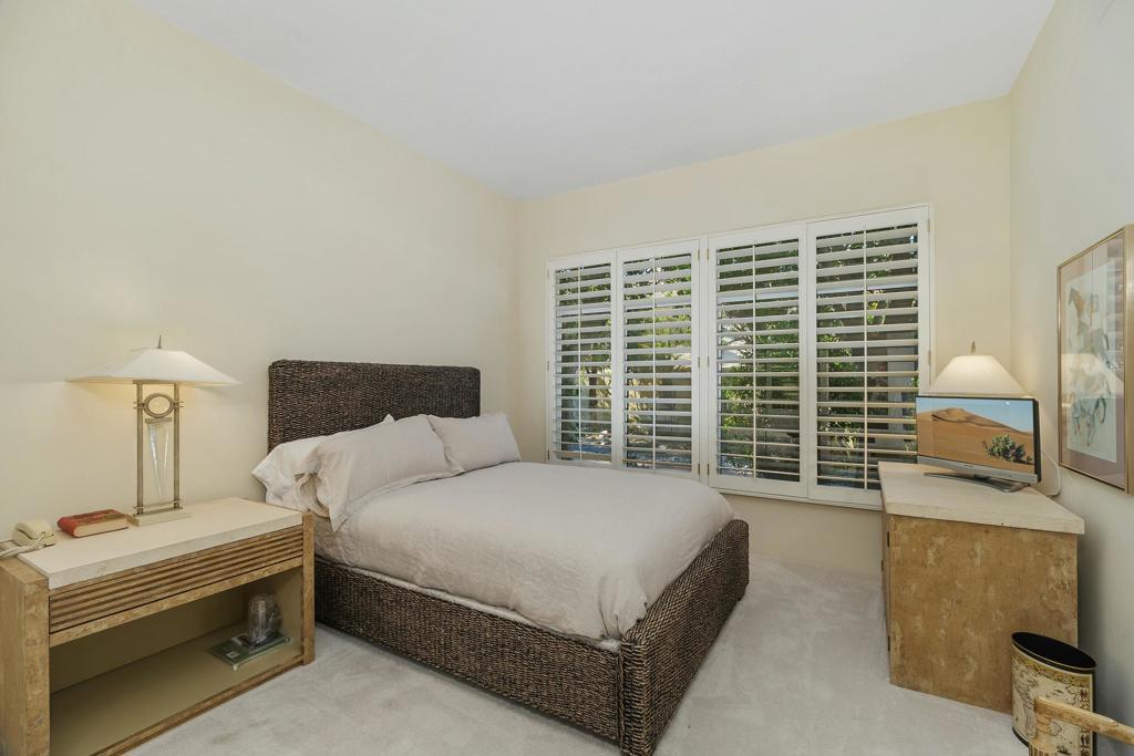 73131 Galleria Court Property Photo 27