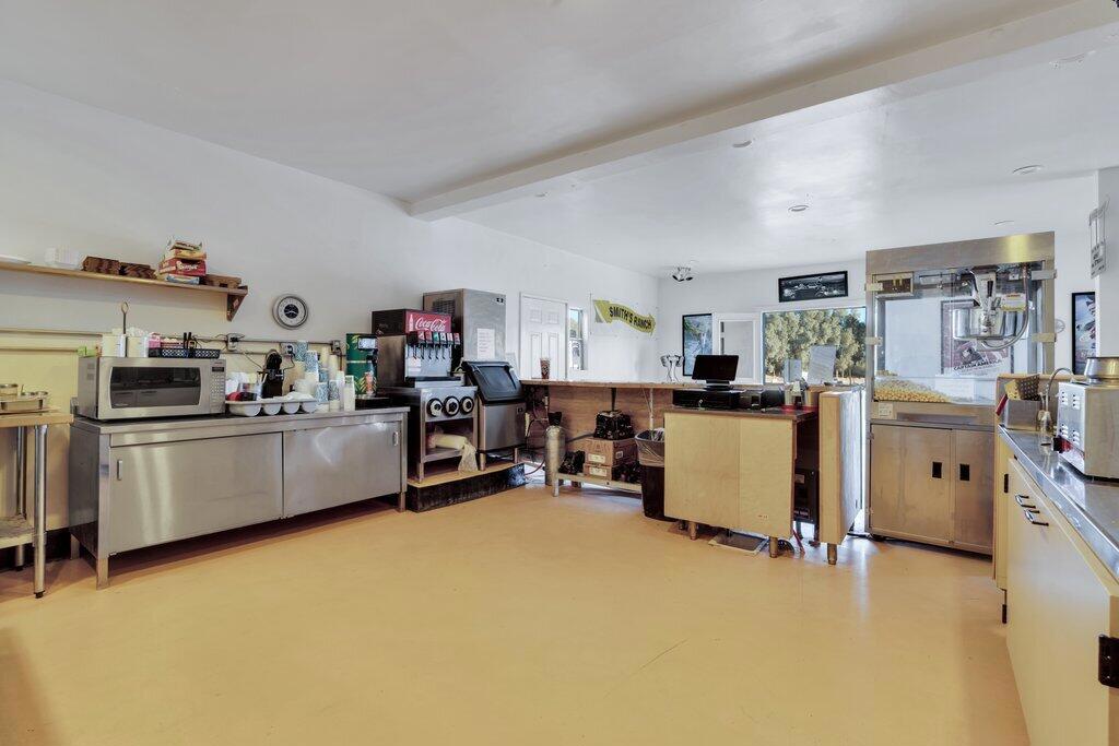 4584 Adobe Road Property Photo 22