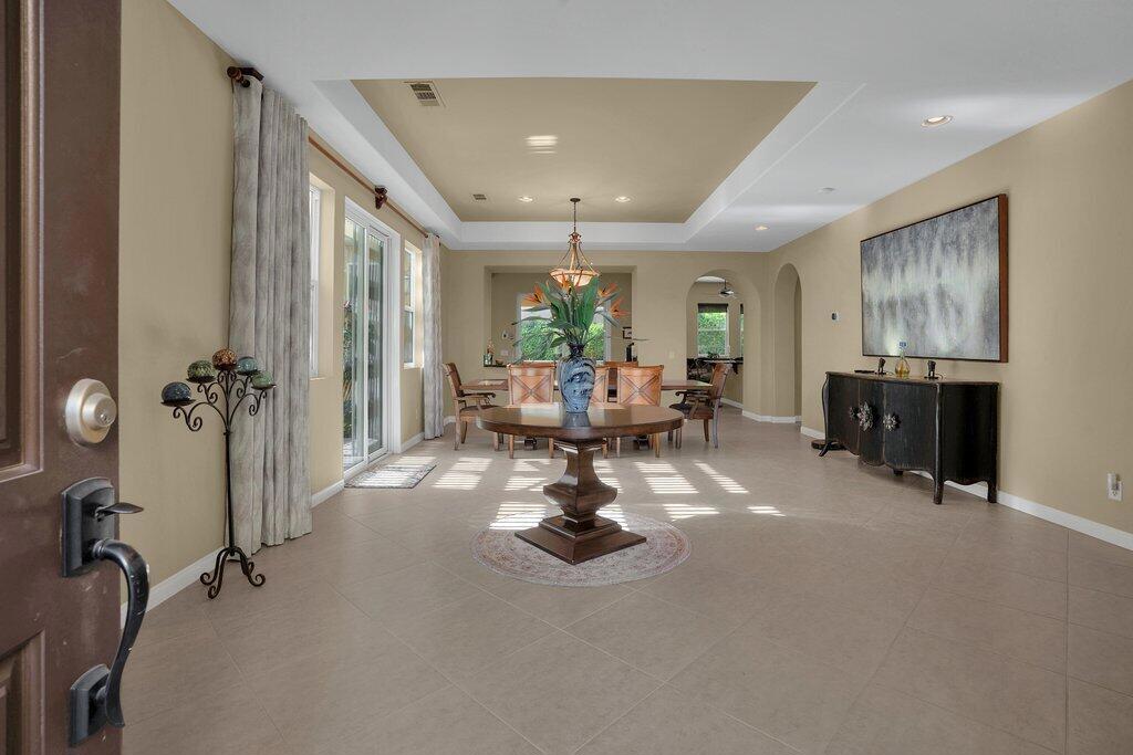 52135 Shining Star Lane Property Photo 4