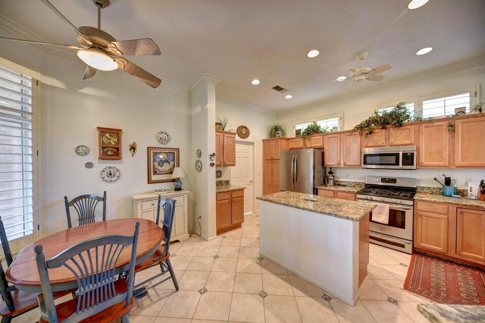 35841 Rosemont Drive Property Photo 6
