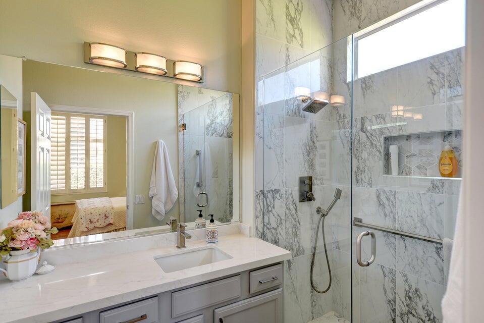 35841 Rosemont Drive Property Photo 12