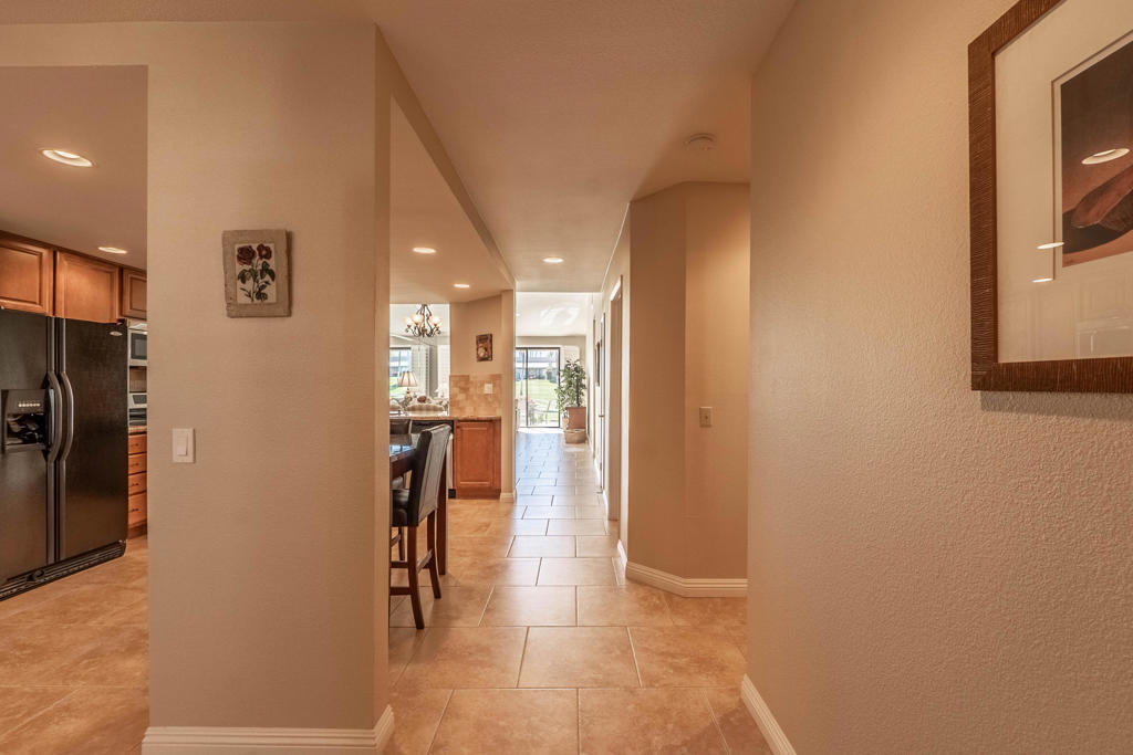 76623 Daffodil Drive Property Photo 5