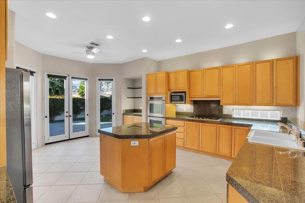 78710 Castle Pines Drive Property Photo 15