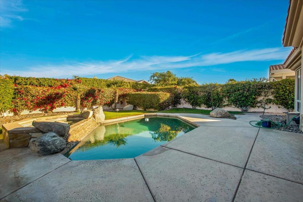78710 Castle Pines Drive Property Photo 34