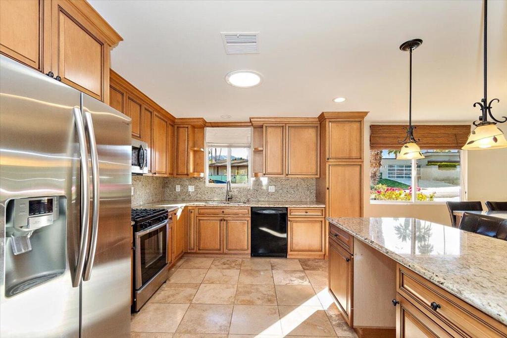 72818 Skyward Way Property Photo 16