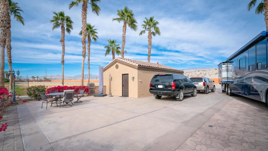 86111 Arrowood Avenue Property Photo 3