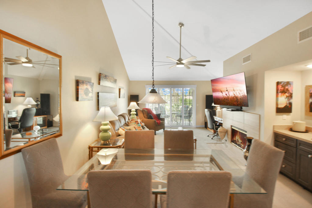 43735 Avenida Alicante Property Photo 8