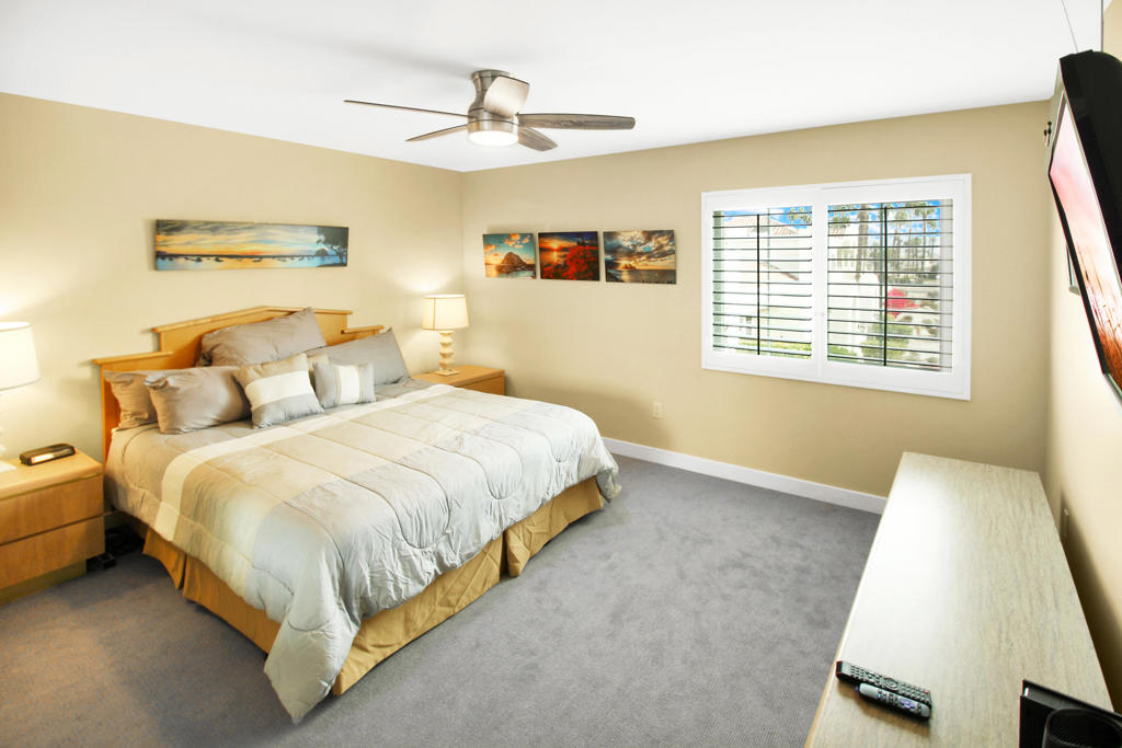 43735 Avenida Alicante Property Photo 11