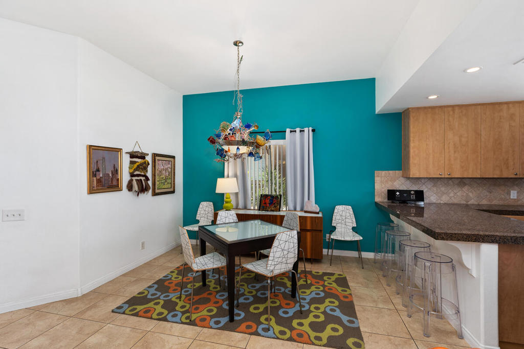 56 Oak Tree Drive Property Photo 6