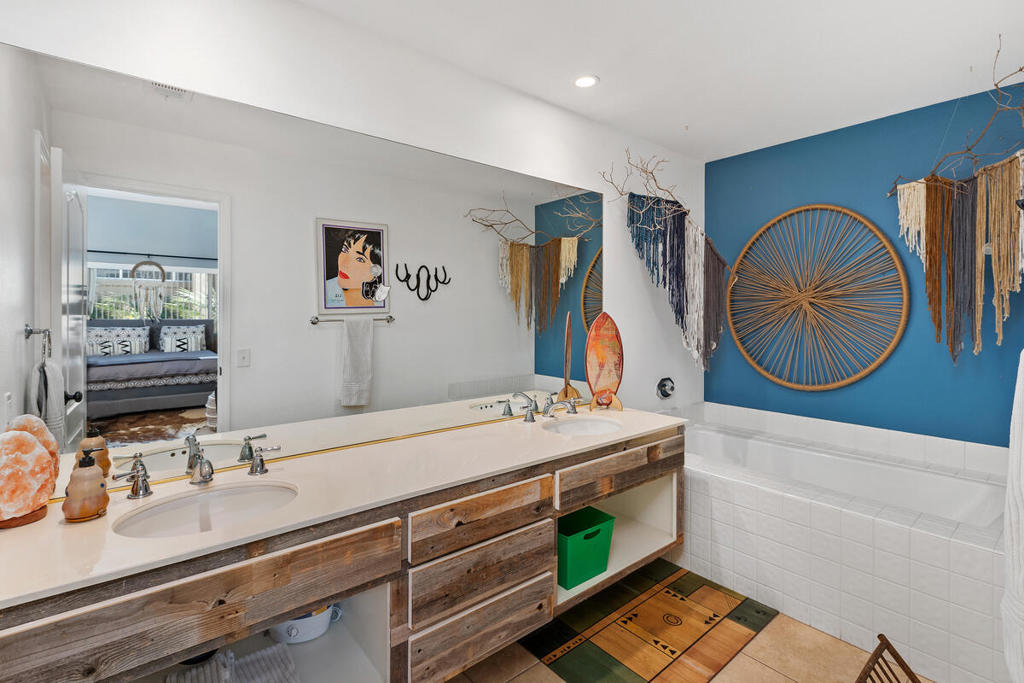 56 Oak Tree Drive Property Photo 19