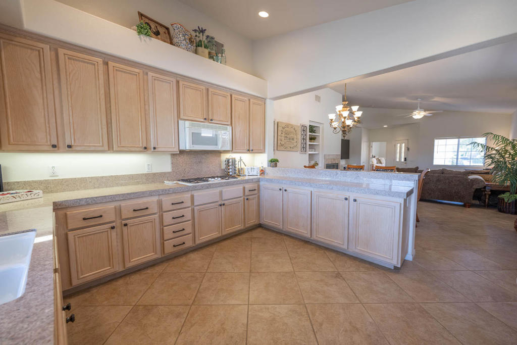 45338 Coeur Dalene Drive Property Photo 7