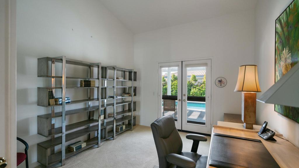 38731 Desert Mirage Drive Property Photo 6