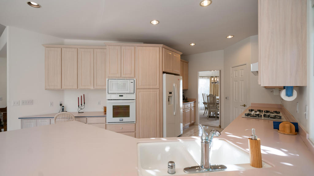 38731 Desert Mirage Drive Property Photo 11