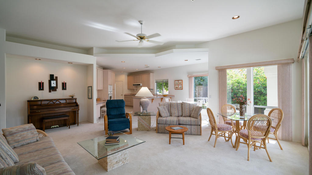 38731 Desert Mirage Drive Property Photo 14