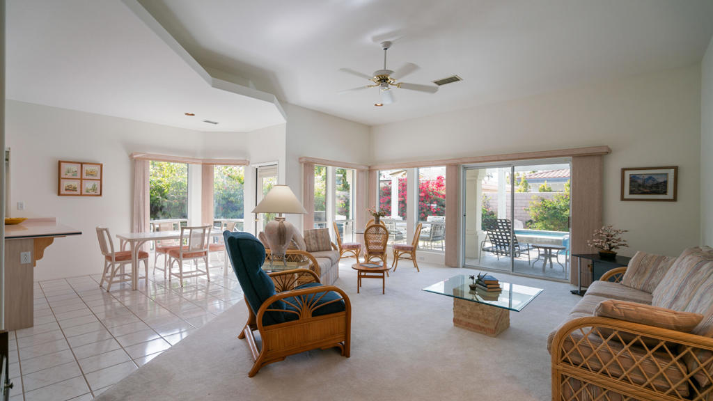 38731 Desert Mirage Drive Property Photo 18