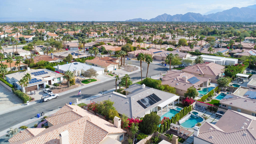 38731 Desert Mirage Drive Property Photo 28