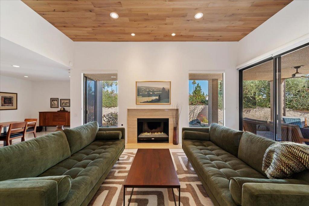 1800 S La Paloma Property Photo