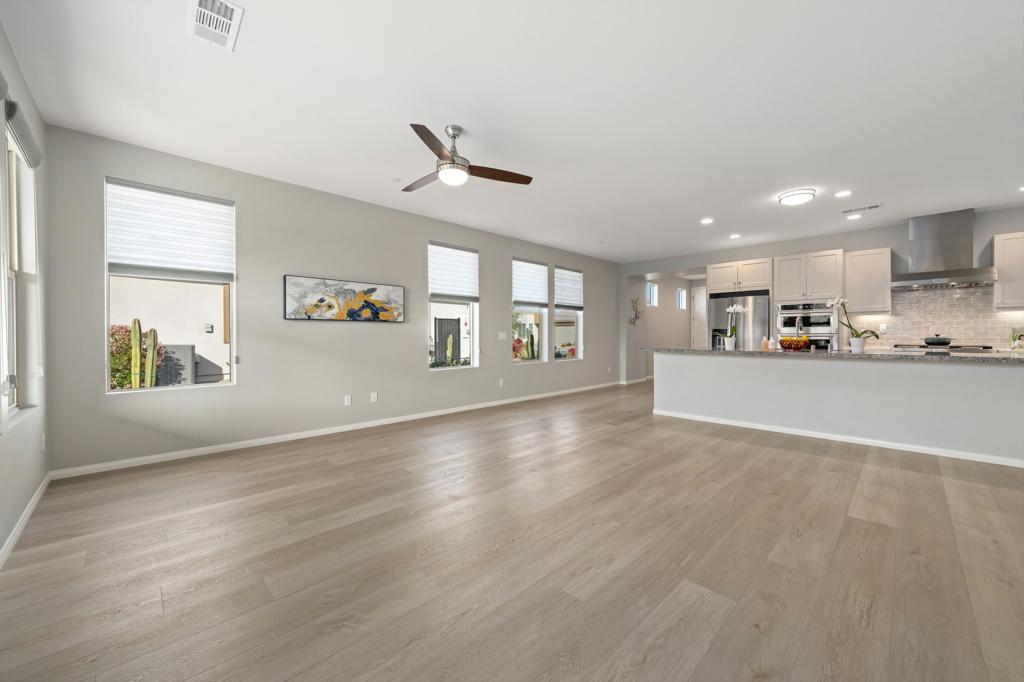 51515 Whiptail Drive Property Photo 16