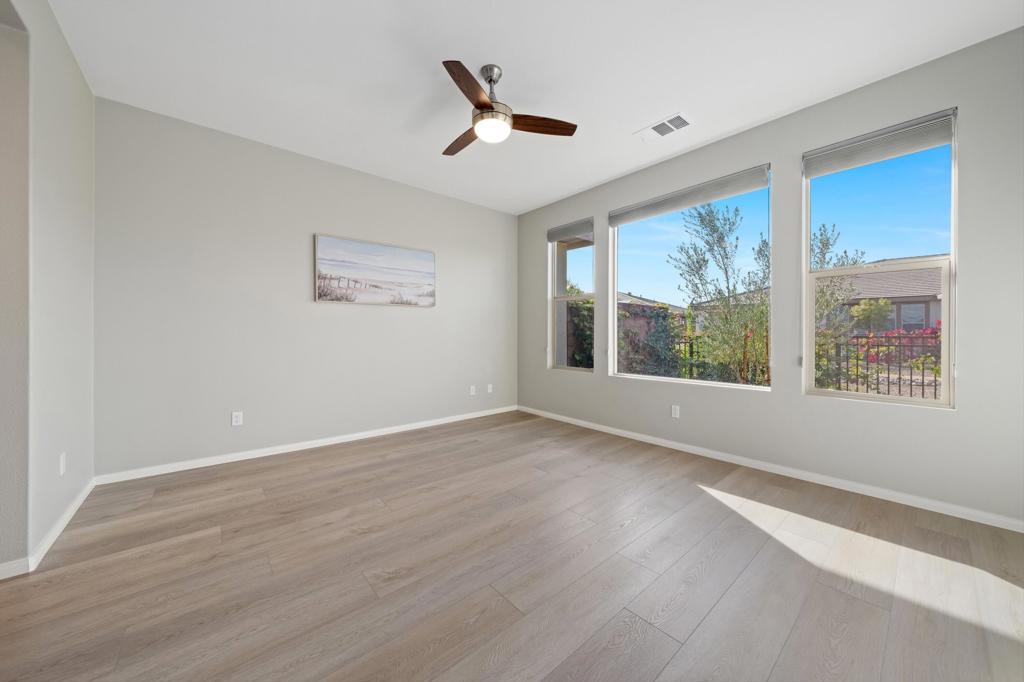51515 Whiptail Drive Property Photo 19