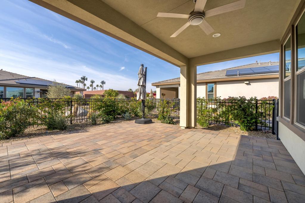 51515 Whiptail Drive Property Photo 33