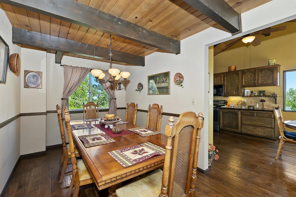 273 Shasta Drive Property Photo 14