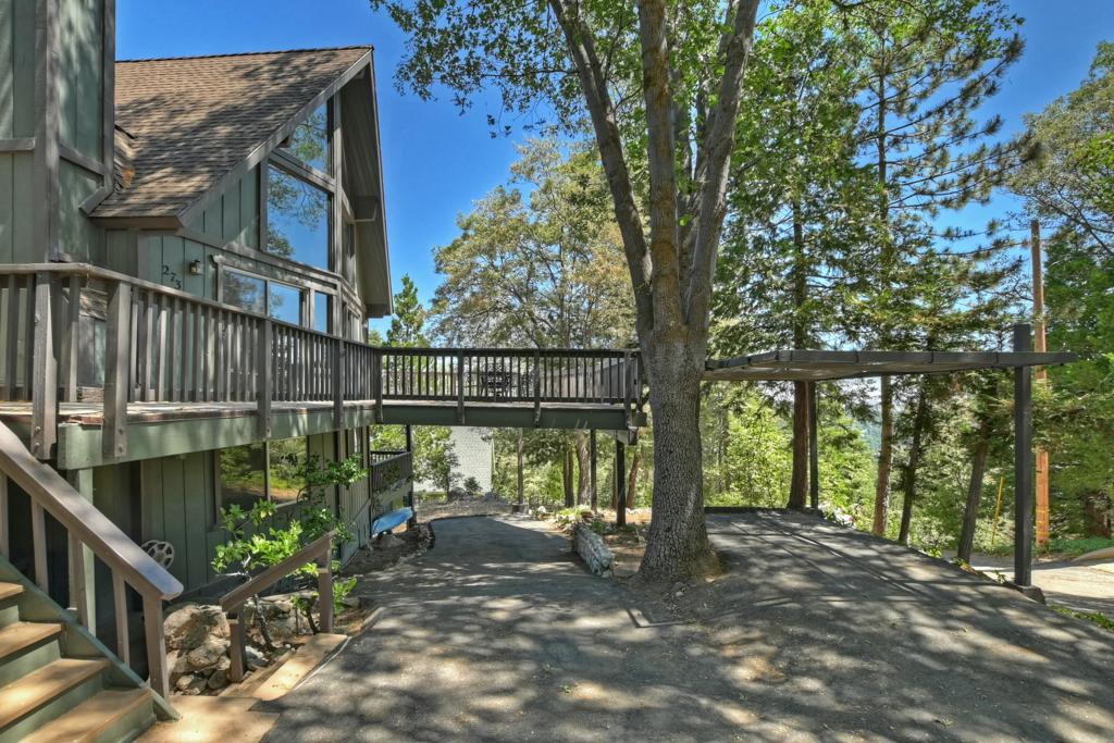 273 Shasta Drive Property Photo 49