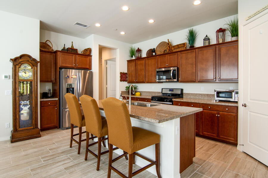 26 Syrah Property Photo 8