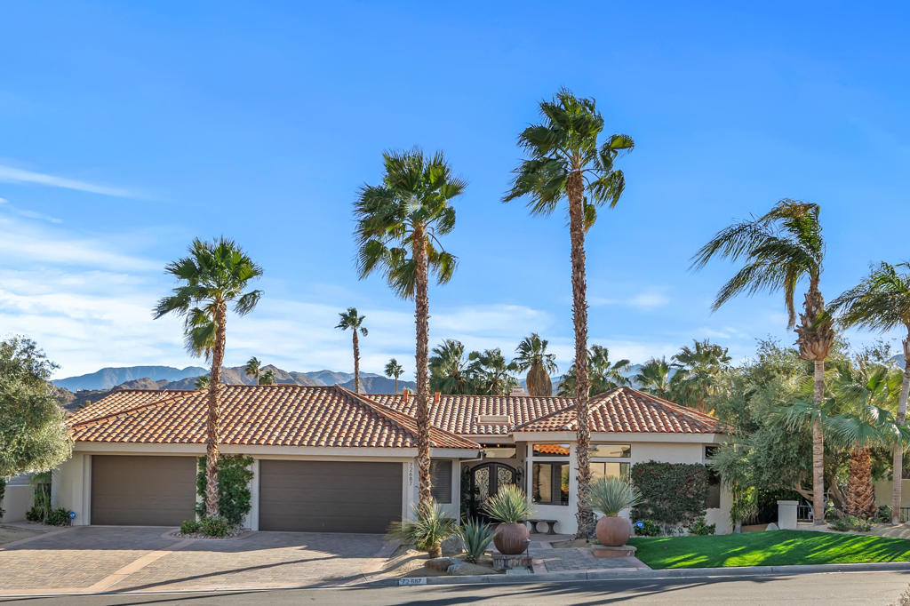 72687 Spyglass Lane Property Photo 1