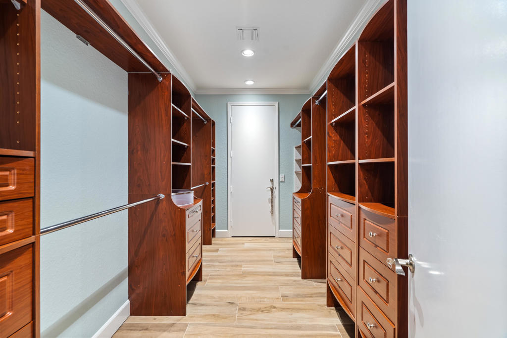 72687 Spyglass Lane Property Photo 35