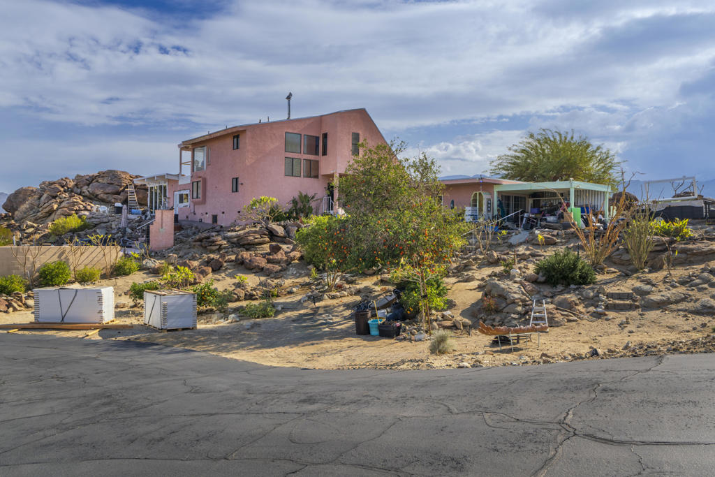 48700 Paisano Rd Property Photo 17