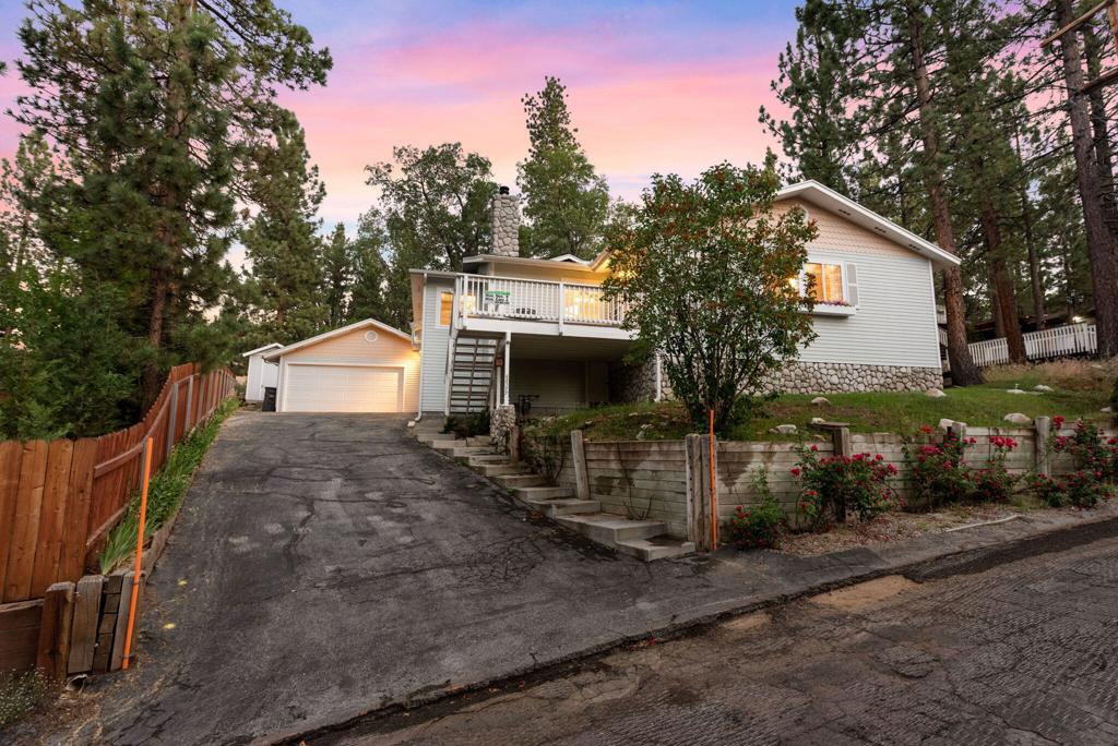 42377 Paramount Road Property Photo 3