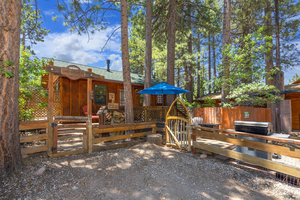 40114 Esterly Lane Property Photo 3