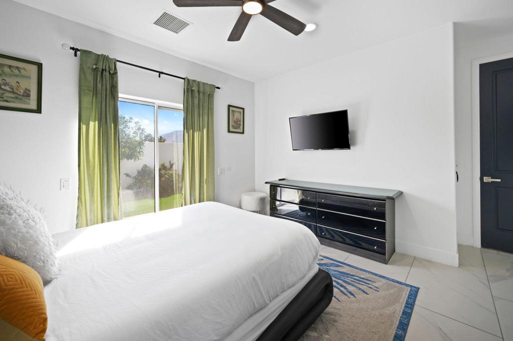 2932 N Sunrise Way Property Photo 62