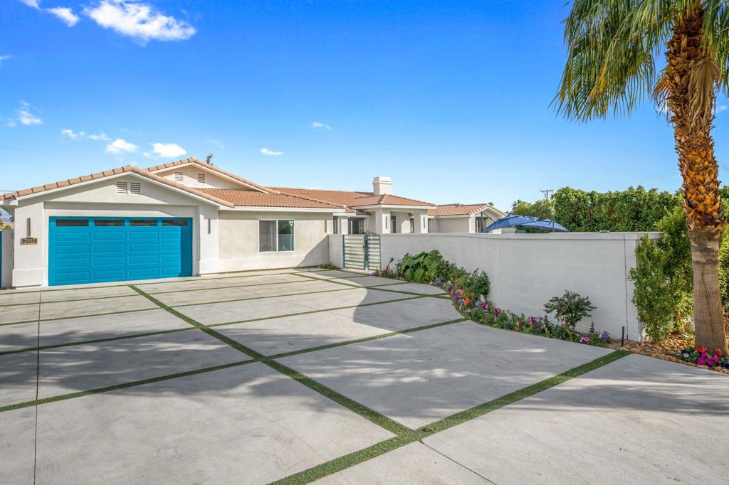 2932 N Sunrise Way Property Photo 66