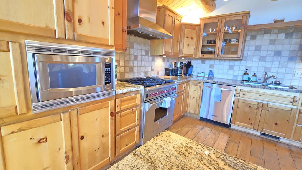 42530 Pegasus Way Property Photo 40