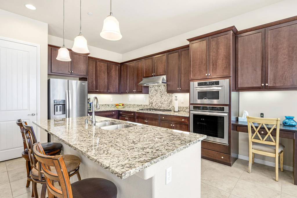 39061 Camino Las Hoyes Property Photo 4